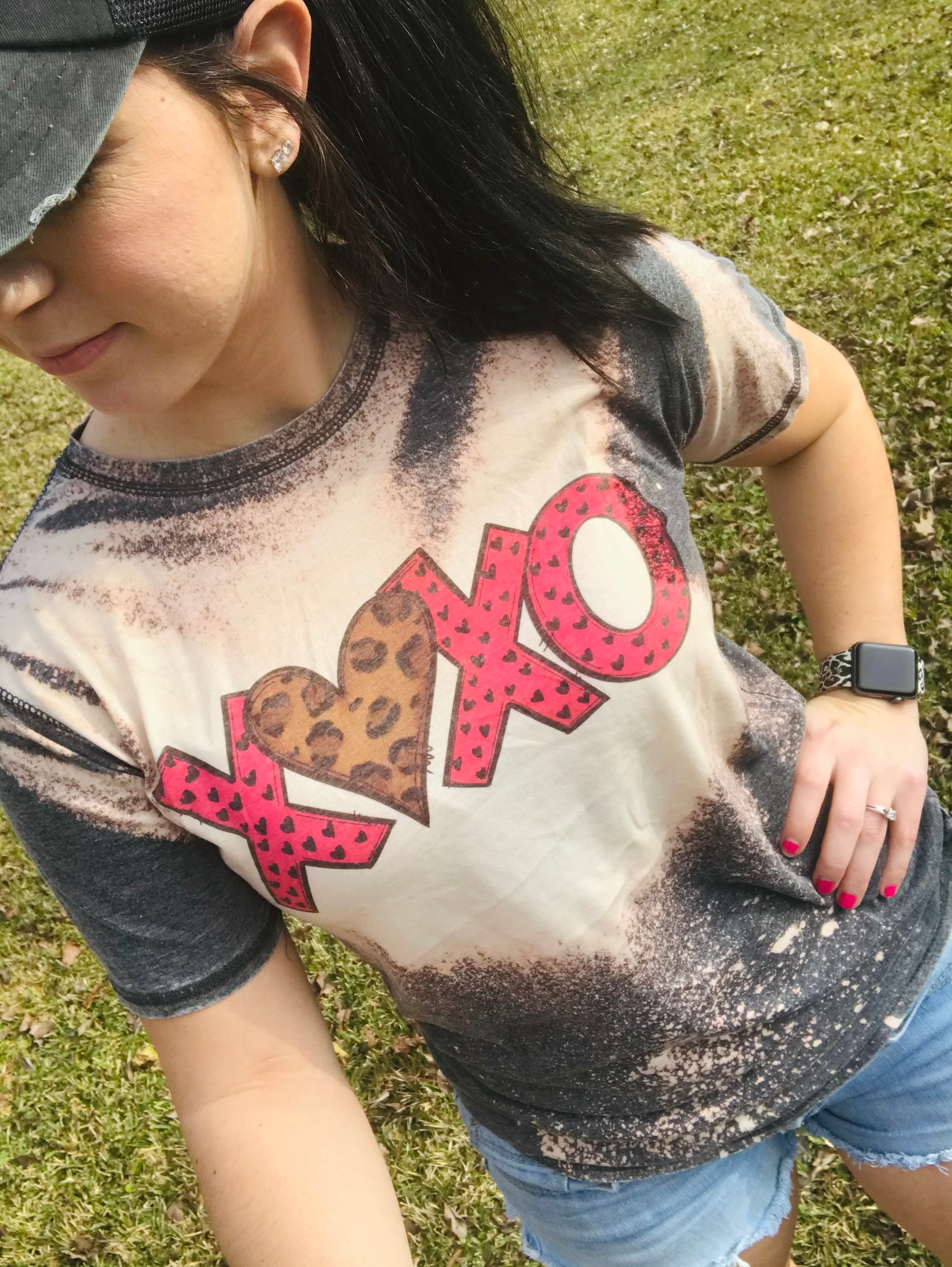 XOXO Tee