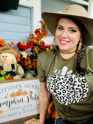 Fall Vibes Tee